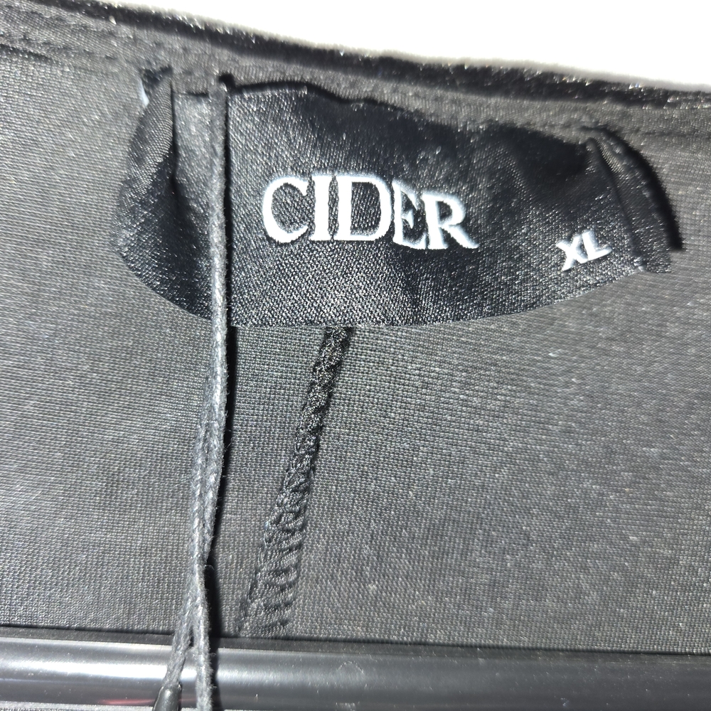 Cider Luxe Black Velvet Blazer with Tie Detail - Picture 3 of 6